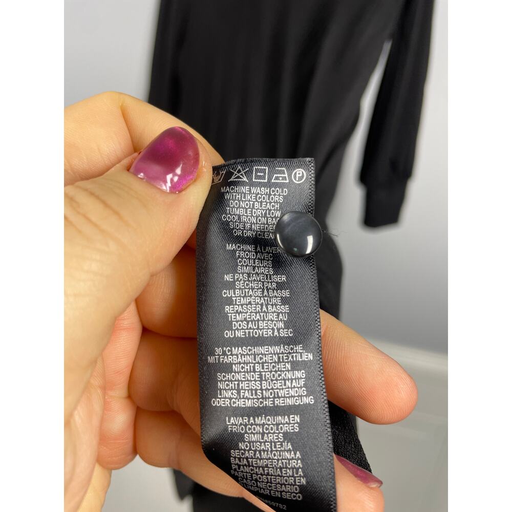 NWT, Adrianna Papell, Size Medium, Black Pleated Knit Shift Dress, Crew Neck - Picture 3 of 6